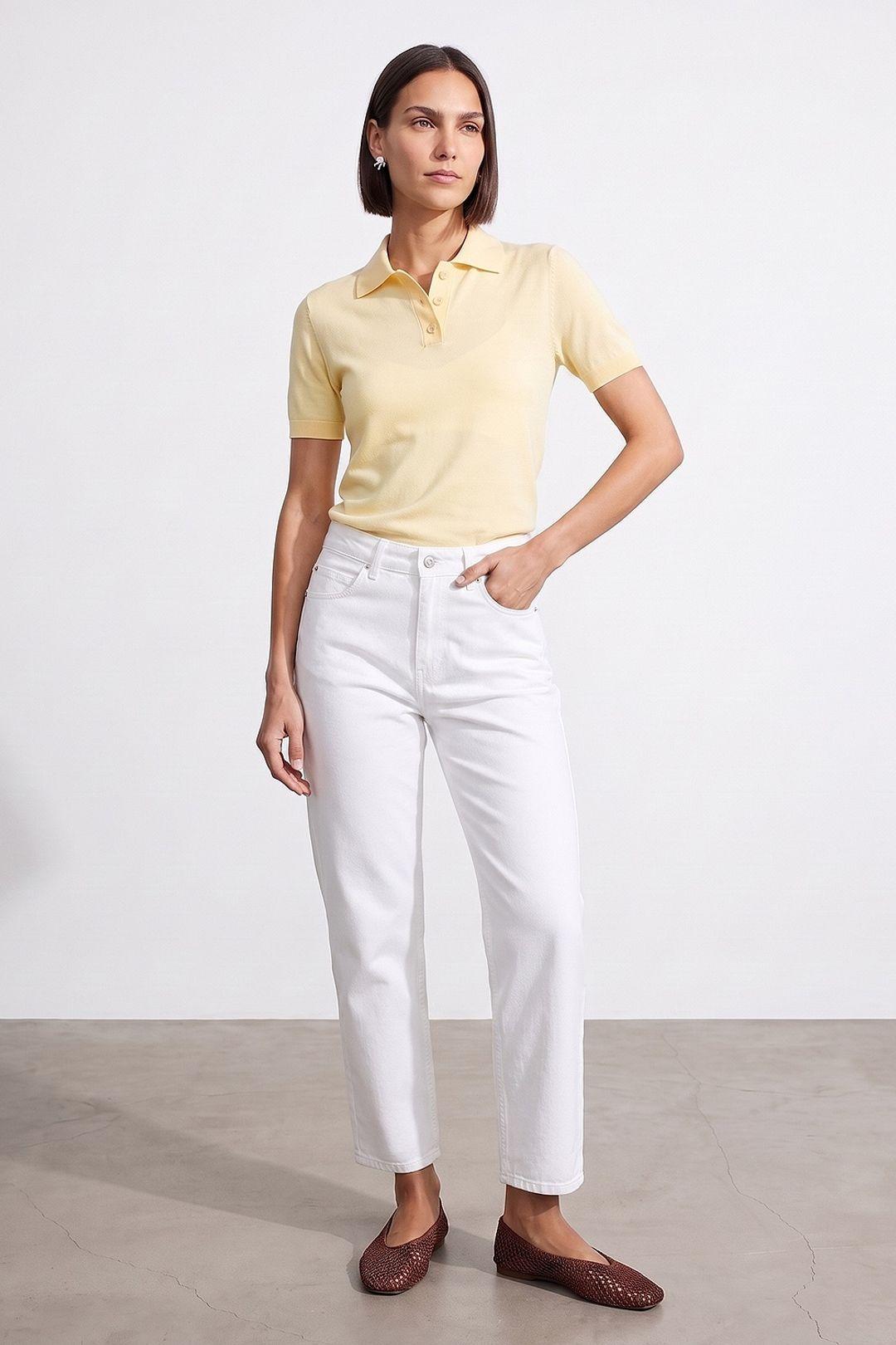 High-waist Wide-leg Mom Jeans by DILVIN
