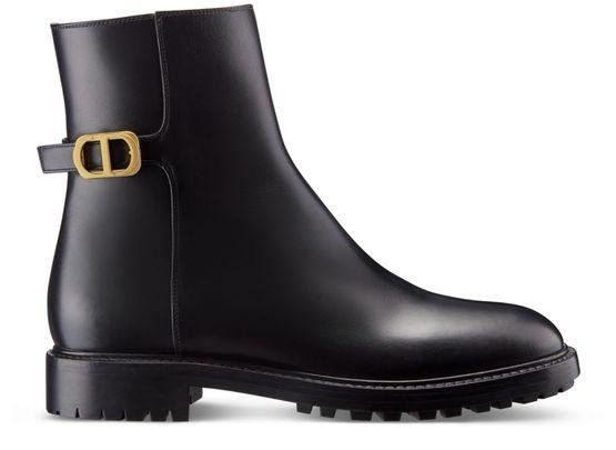 30 Montaigne ankle boots by DIOR
