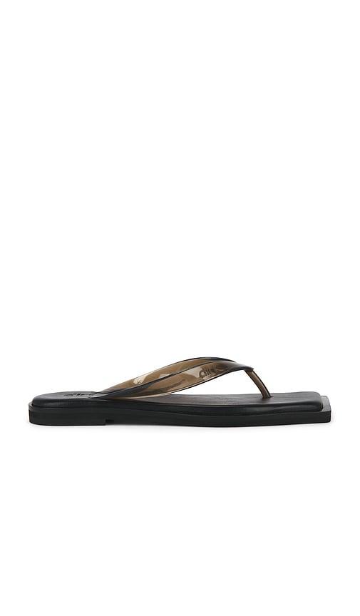 Dirt Flip Flops in Black by DIRT