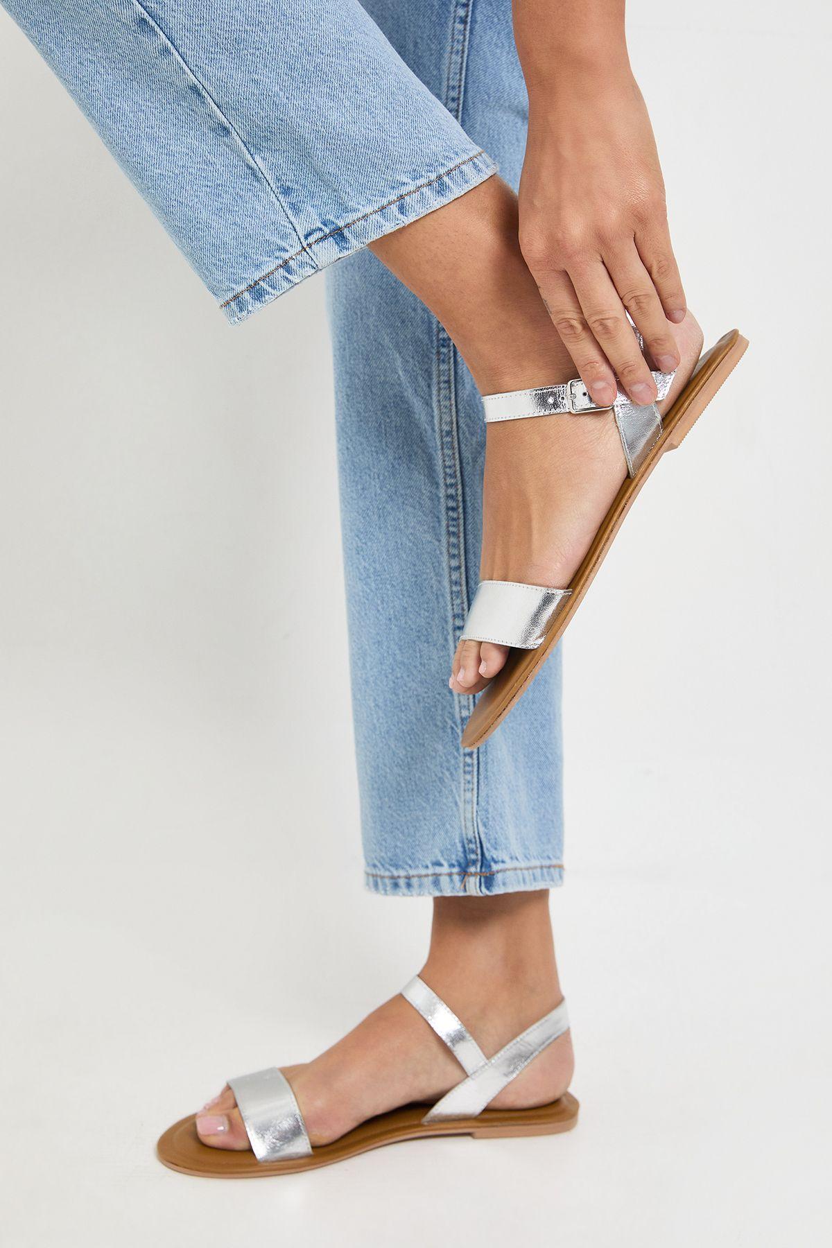 Fidelia Real Leather Flat Sandals by DOROTHY PERKINS
