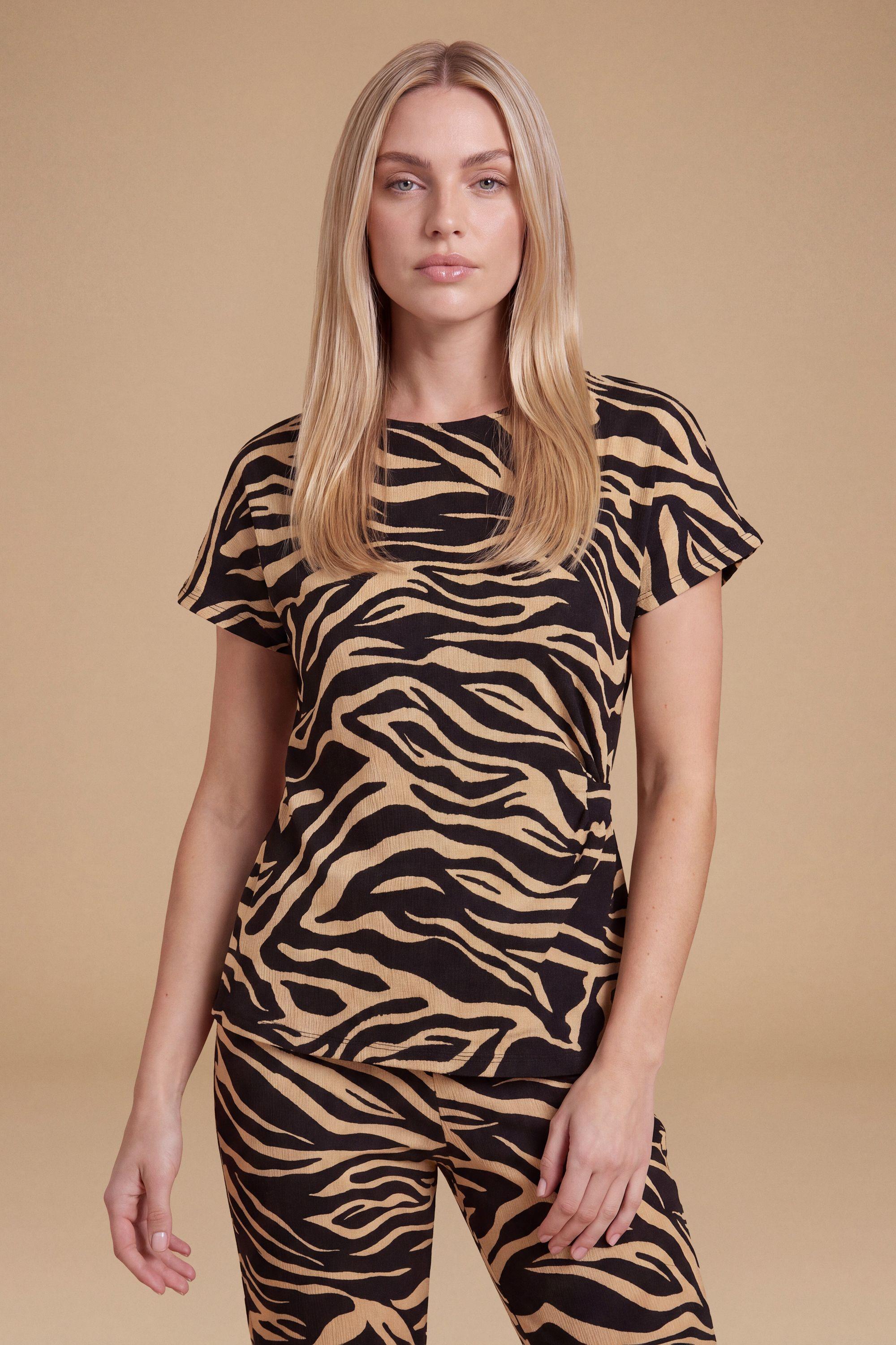 Knot Front Printed Crinkle Jersey T Shirt by DOROTHY PERKINS