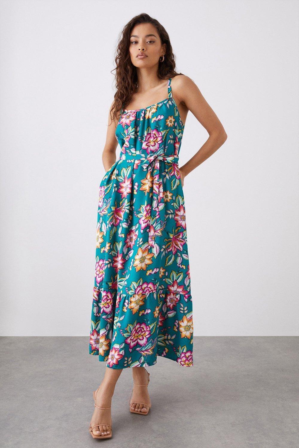 Petite Green Floral Tiered Pocket Midi Dress by DOROTHY PERKINS