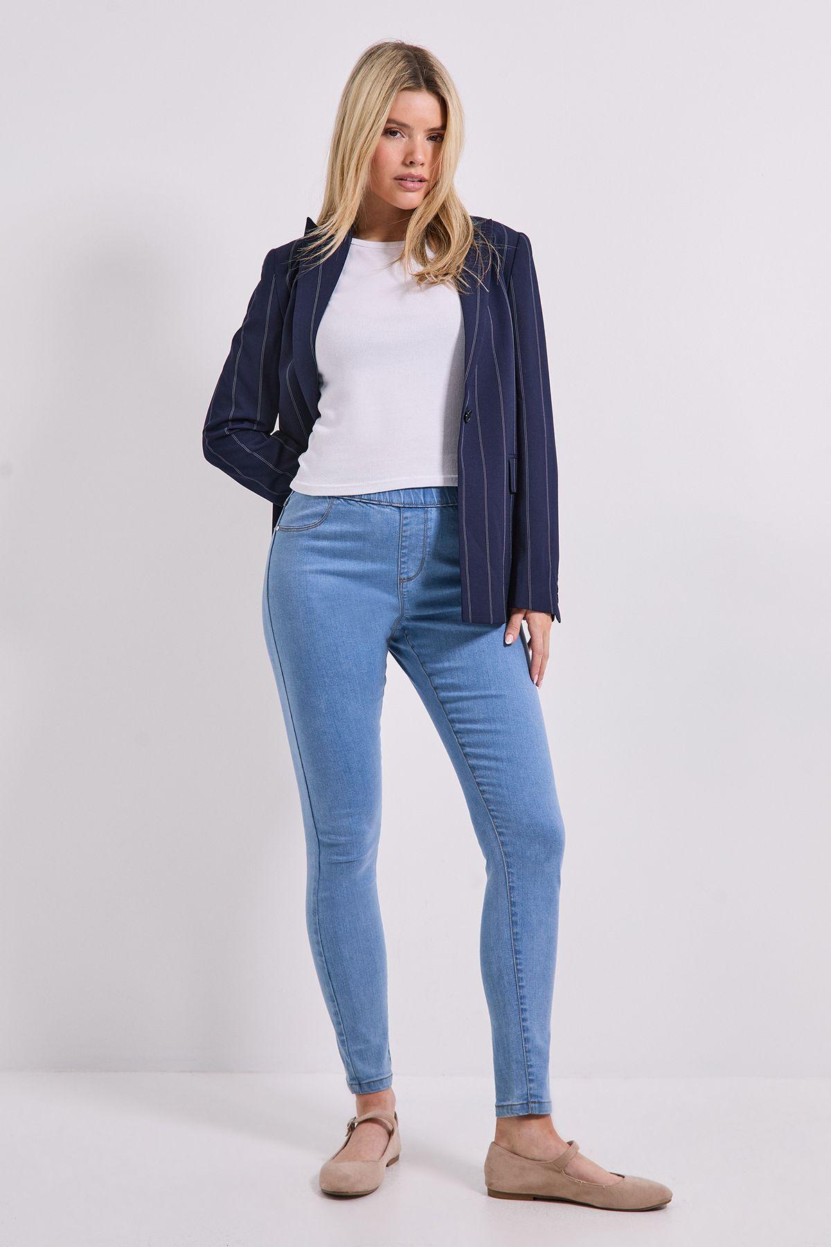 Skinny Pull On Jegging by DOROTHY PERKINS