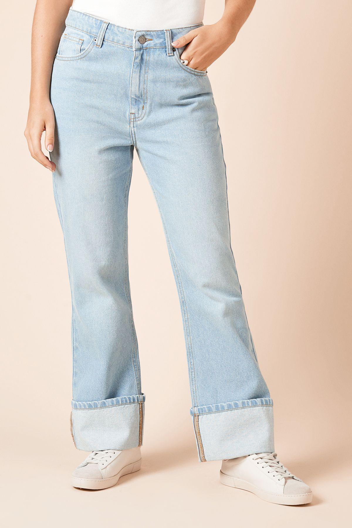 Straight Jean With Turn Up by DOROTHY PERKINS