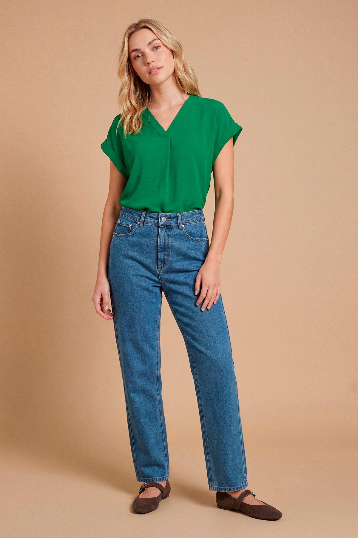 V Neck Grown On Sleeve Top by DOROTHY PERKINS