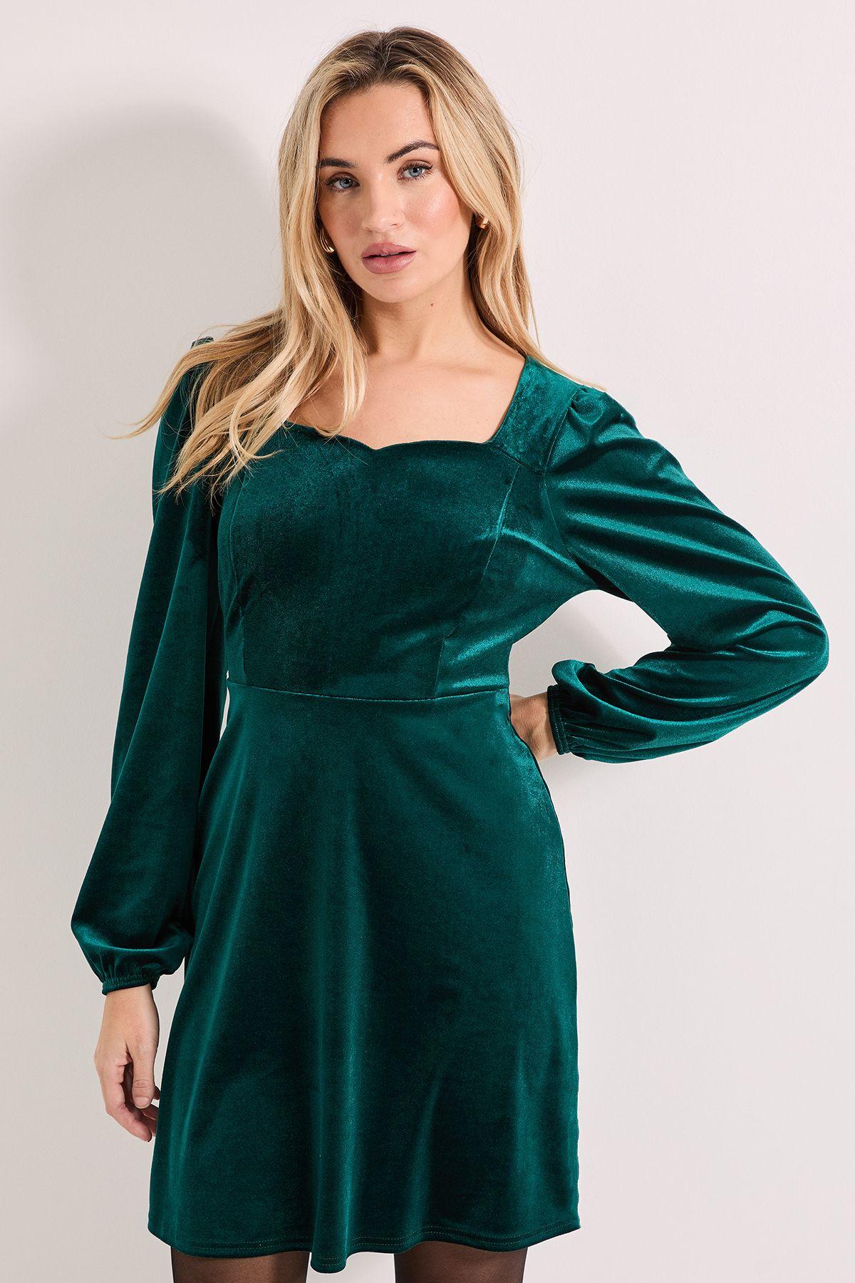 Velvet Sweetheart Neck Mini Dress by DOROTHY PERKINS