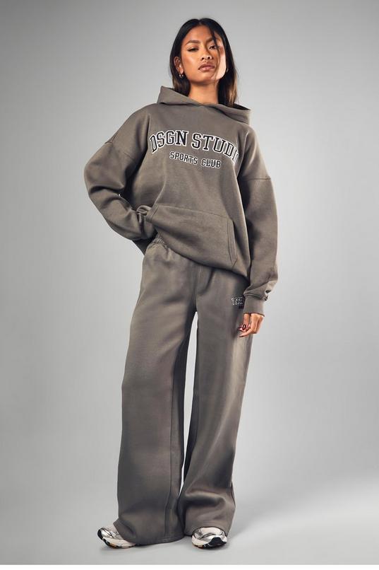 DSGN Studio Applique Straight Leg Jogger by DSGN STUDIO