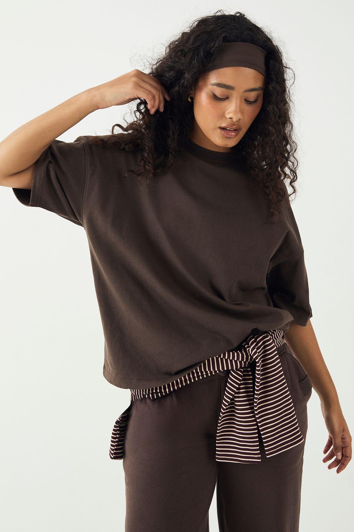 DSGN Studio Oversized T-Shirt by DSGN STUDIO