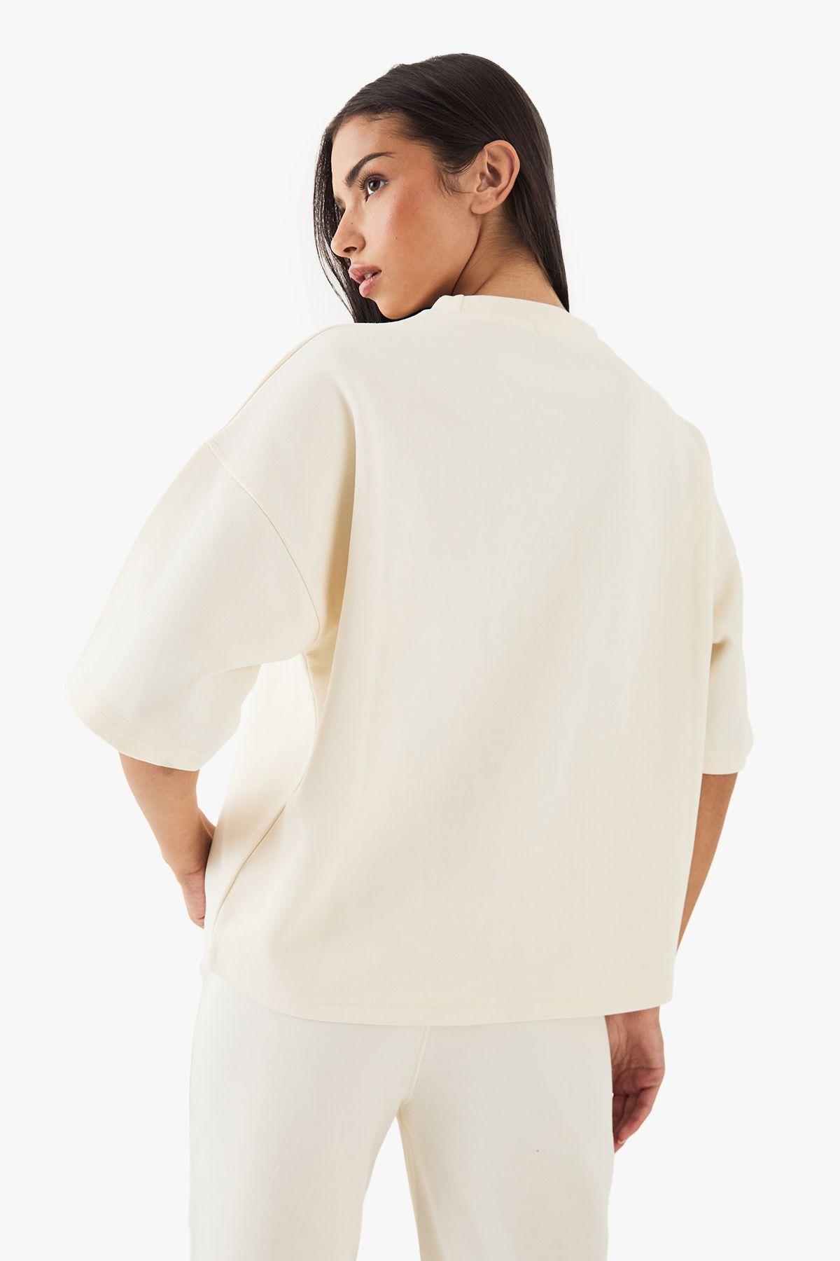 DSGN Studio Pocket Detail Short Sleeve Interlock Oversized T-Shirt by DSGN STUDIO DSGN Studio Pocket Detail Short Sleeve Interlock Oversized T-Shirt by DSGN STUDIO