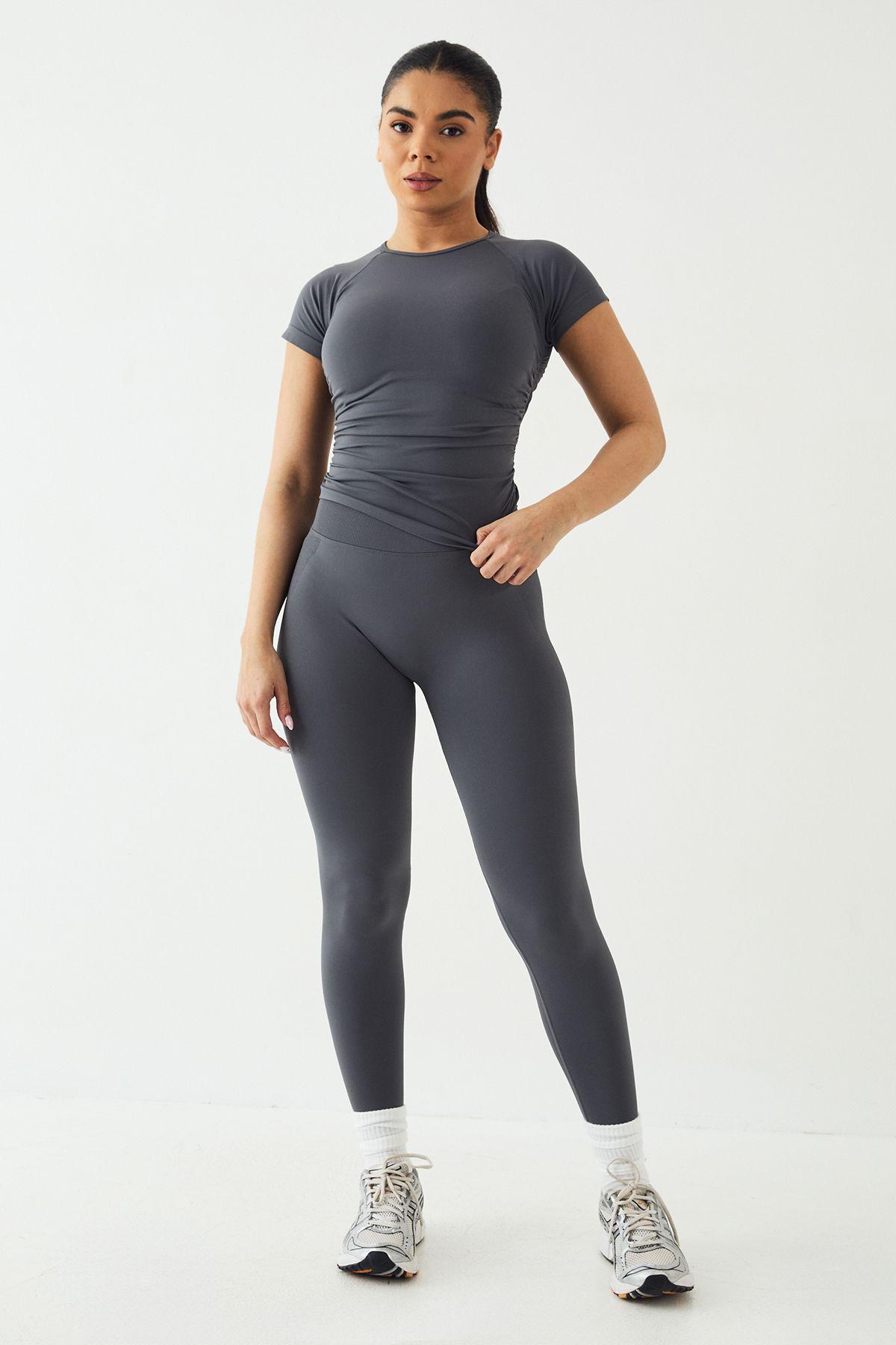 DSGN Studio Sport Contour Bum Scrunch Seamless Legging by DSGN STUDIO