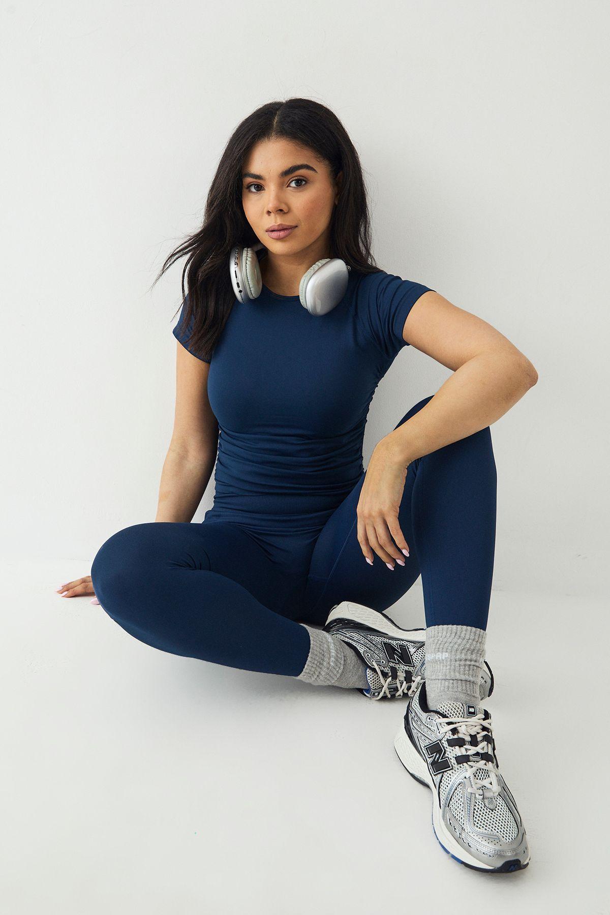 DSGN Studio Sport Ultra Contour Seamless Ruched Short Sleeve Top by DSGN STUDIO