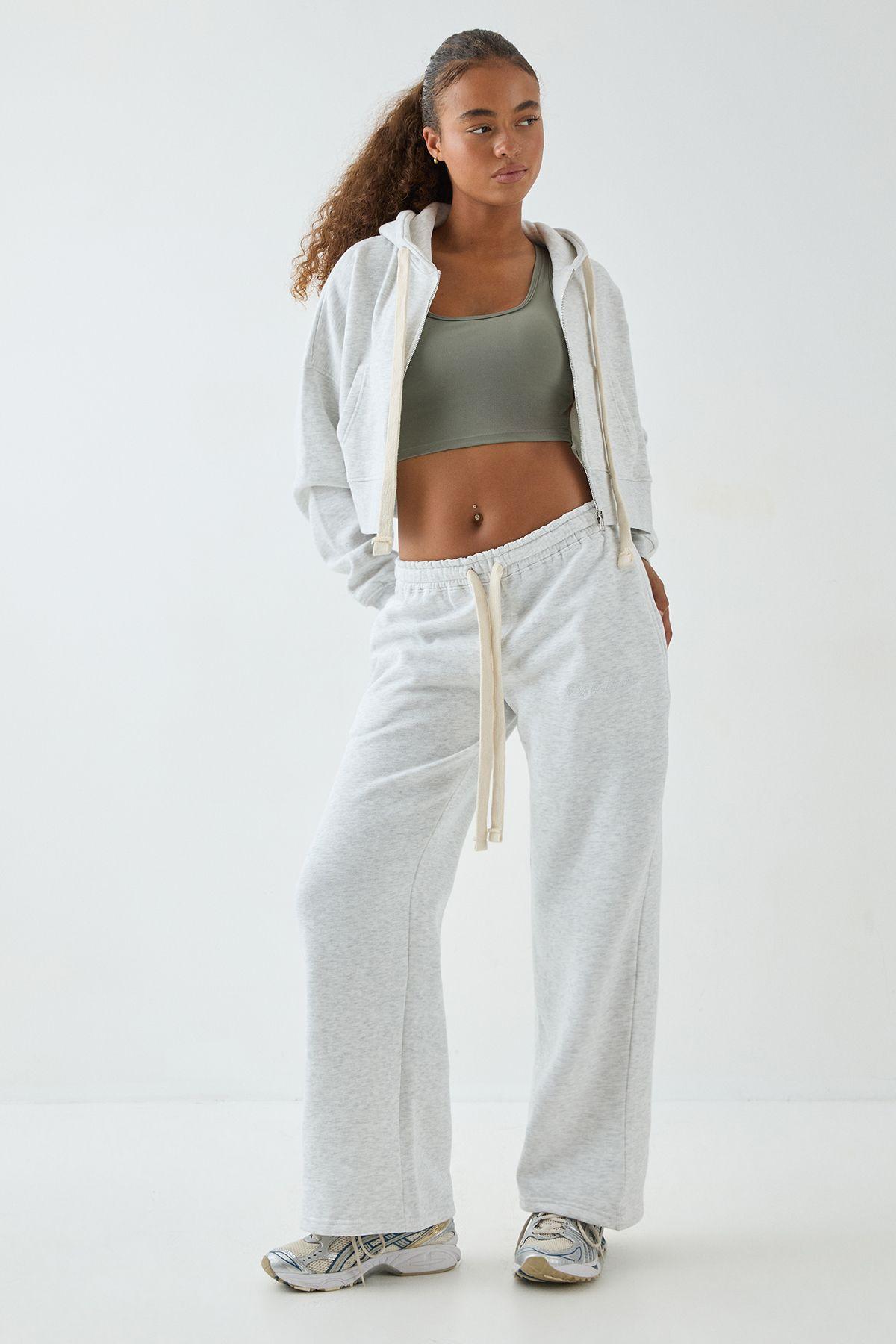 Petite DSGN Studio Contrast Drawcord Straight Leg Jogger by DSGN STUDIO
