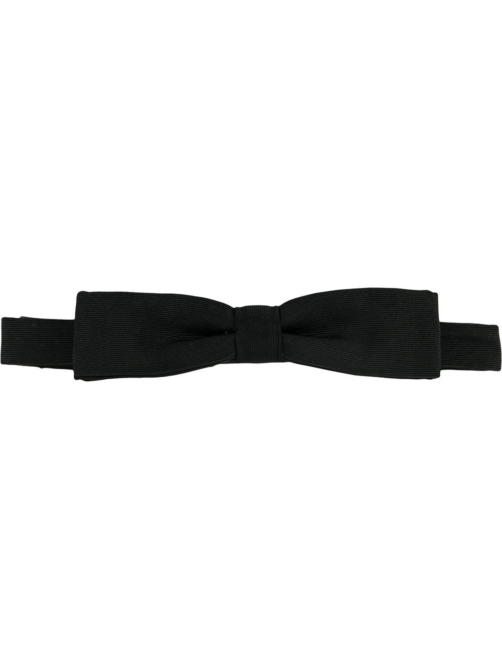 Classic bow tie by DSQUARED2