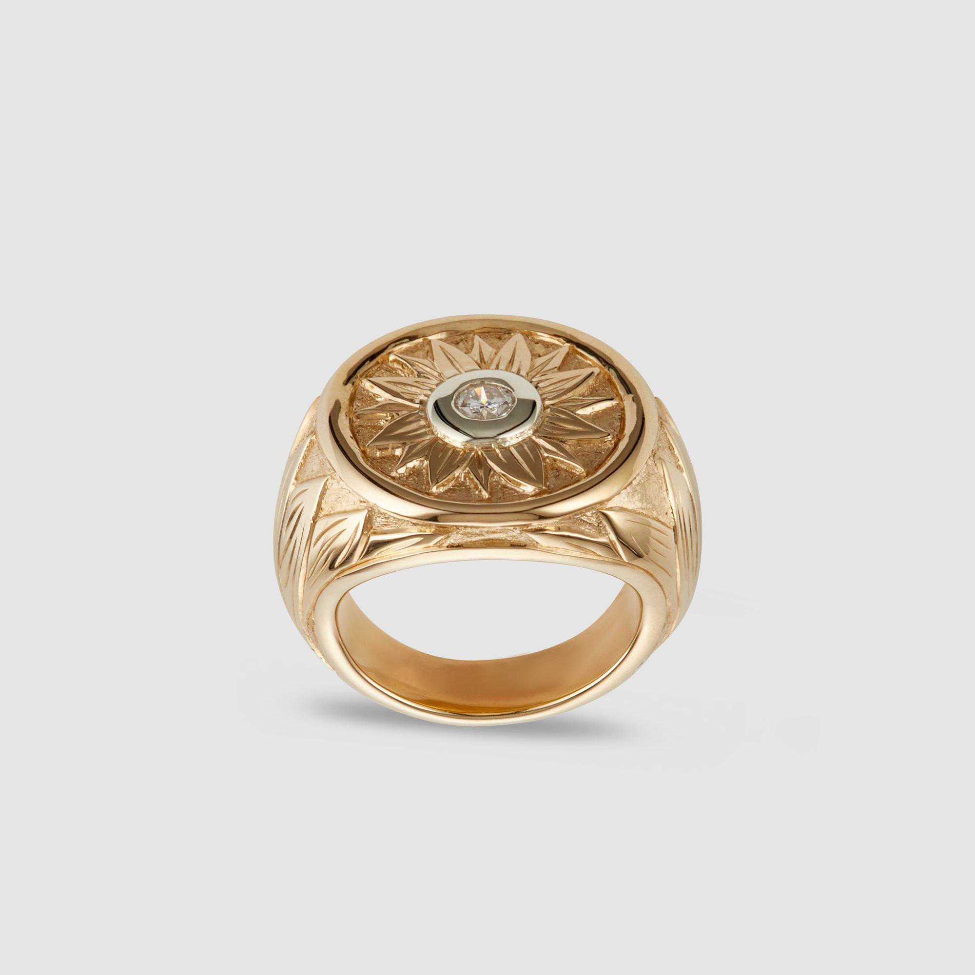Duffy - Gold Engraved Diamond Ring by DUFFY