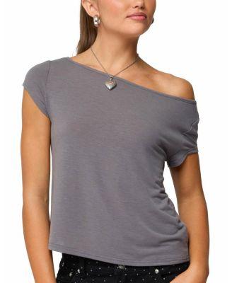 Anabella Off Shoulder Top by EDIKTED