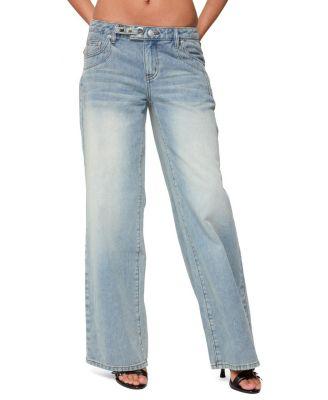 Celia Grommet Washed Low Rise Light Rinse Wash Jeans by EDIKTED