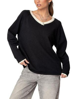 Contrast V Neck Knit Sweater by EDIKTED