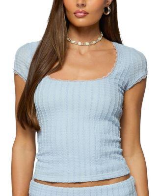 Iyara Textured Knit Top by EDIKTED