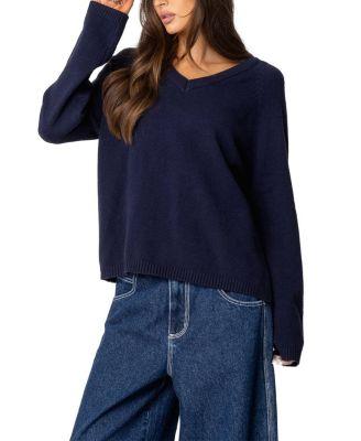 Martha Oversized V Neck Sweater by EDIKTED