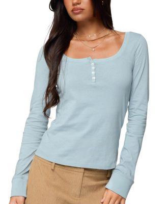 Steffey Scoop Neck Henley Top by EDIKTED