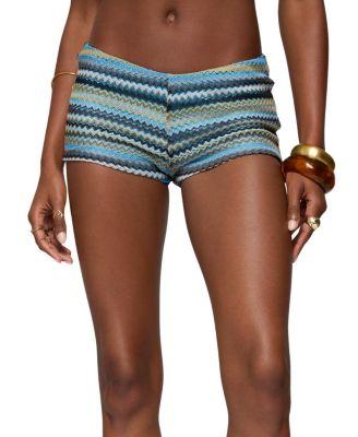 Zigzag Stripe Shorts by EDIKTED