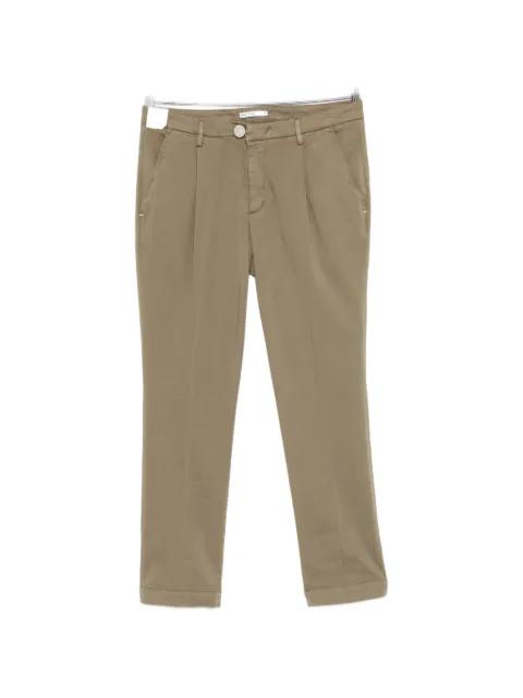 Arno pocket pleated trousers by ENTRE AMIS