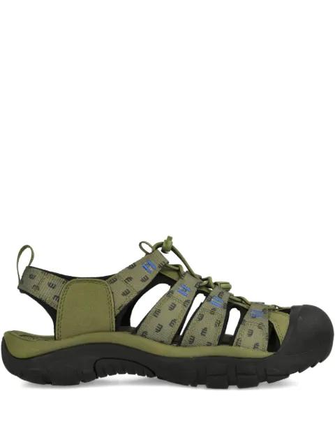 Keen sandals by ETUDES STUDIO
