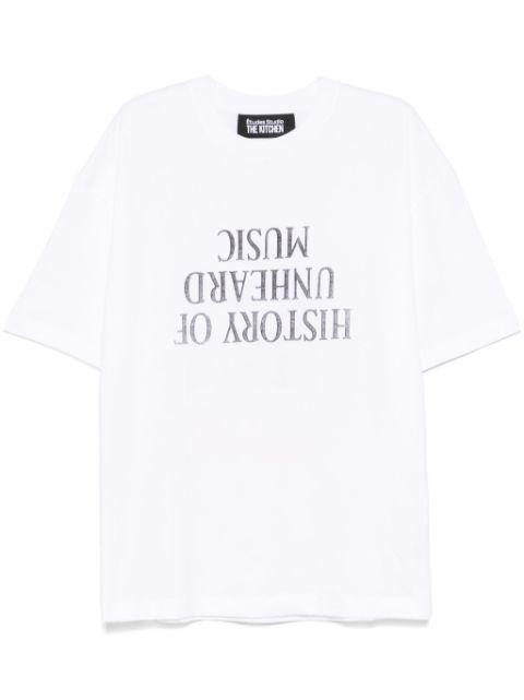 x The Kitchen Relax History T-shirt by ETUDES STUDIO