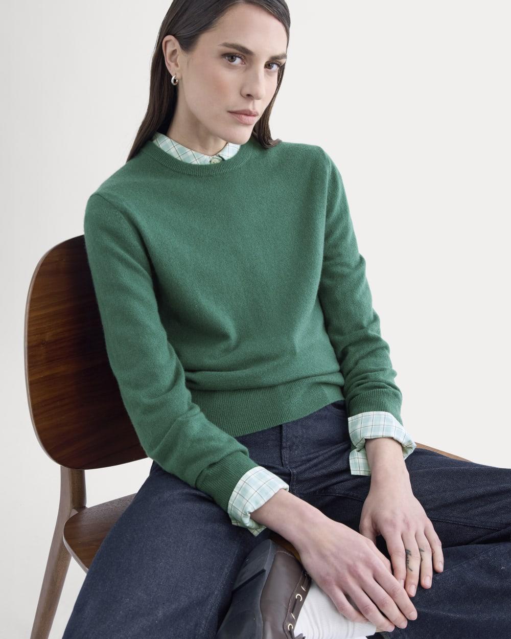 Cashmere Slim Crew Sweater | Hunter Green by EVERLANE