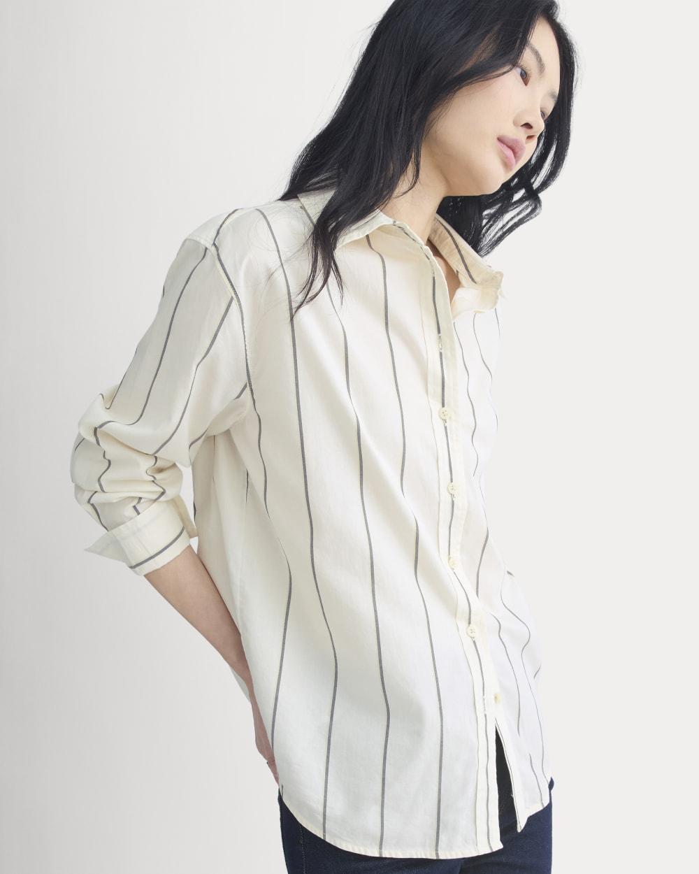 Everyday Shirt in Silky Cotton | Gardenia/Meteorite by EVERLANE