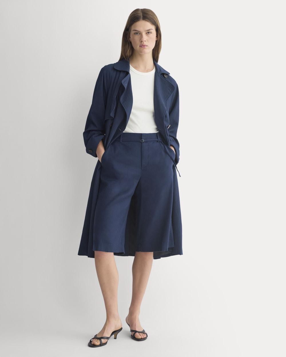Long Tailored Short in Stretch Linen | Navy by EVERLANE