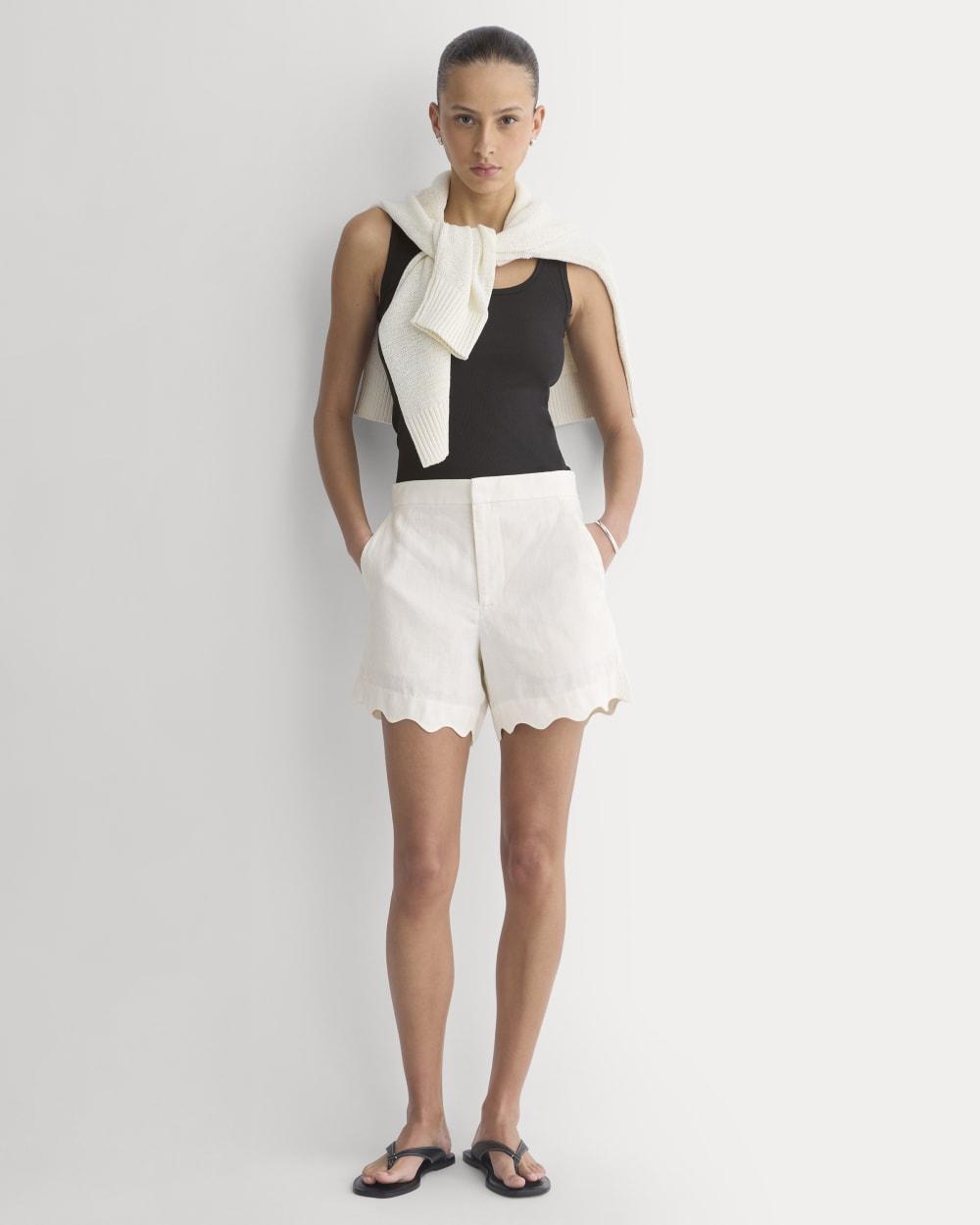 Scalloped Edge Short in Linen | Bone by EVERLANE