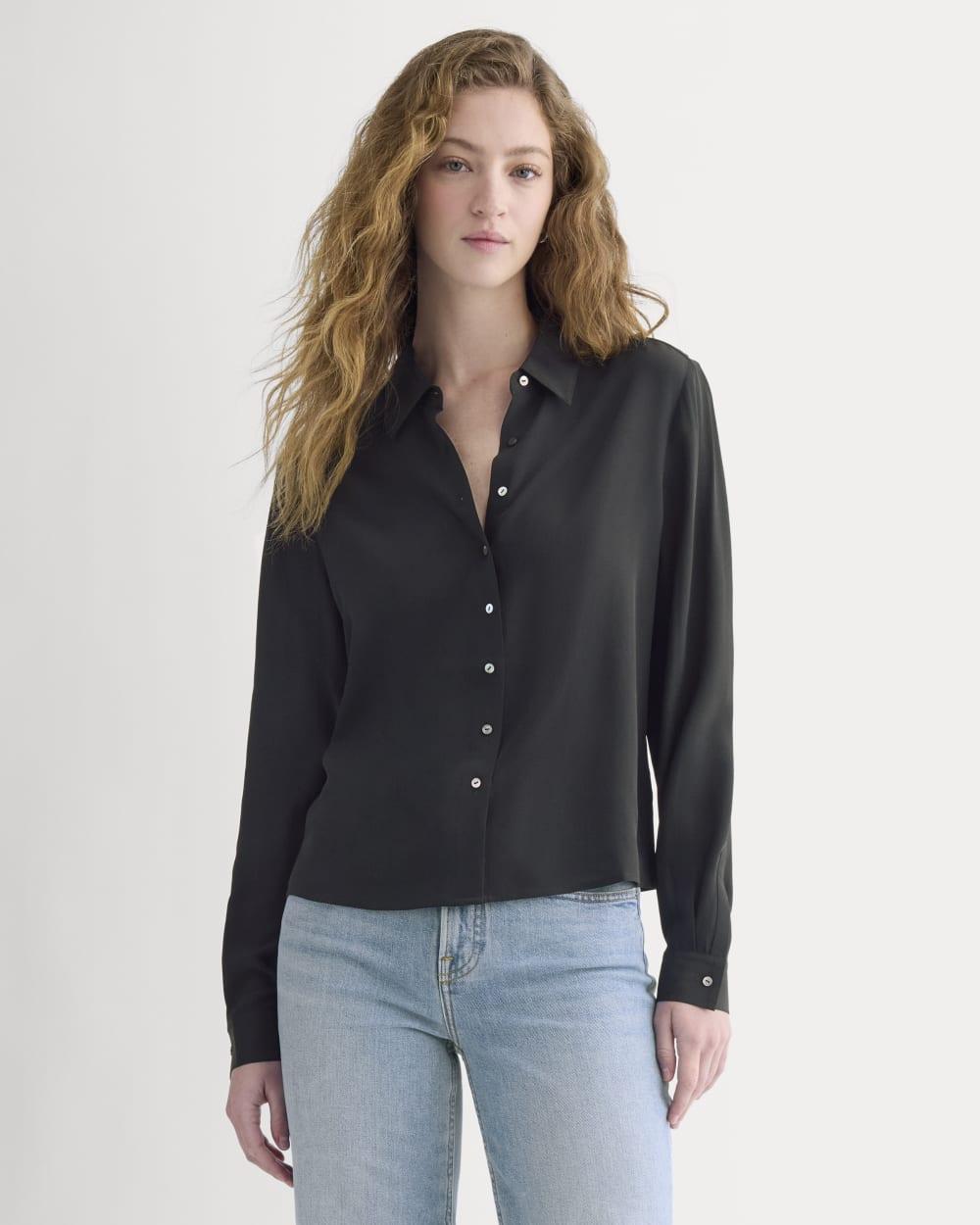 Shrunken Top in Washable Silk | Black by EVERLANE