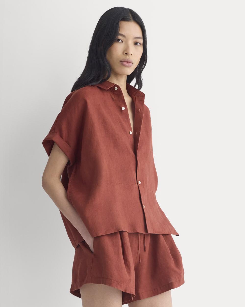 The Boxy Shirt in Linen | Henna Red by EVERLANE