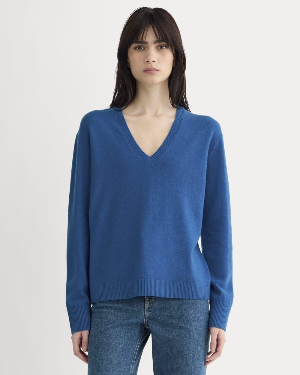 The Classic V in Cashmere | Classic Blue by EVERLANE