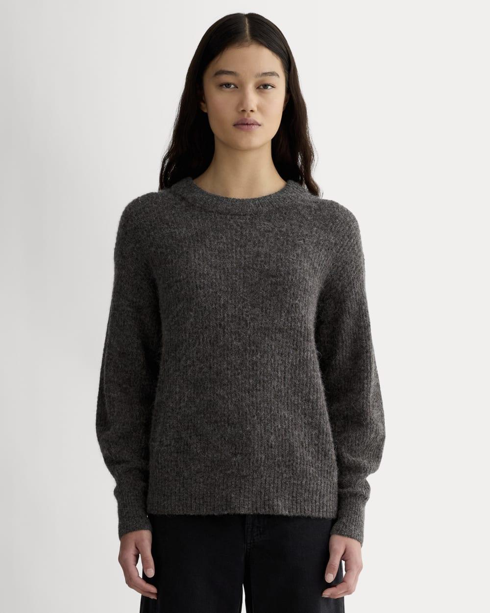 The Cocoon Crew in Alpaca | Dark Charcoal by EVERLANE