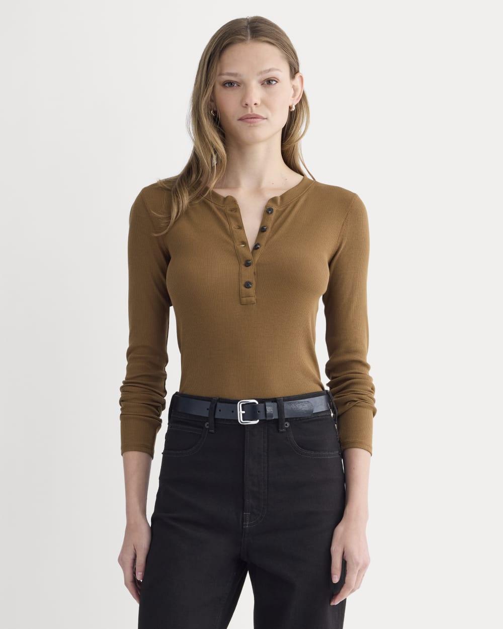 The Luxe Rib Henley | Toffee by EVERLANE