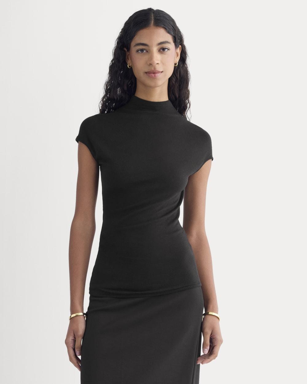 Twist Top in Butterluxe | Black by EVERLANE