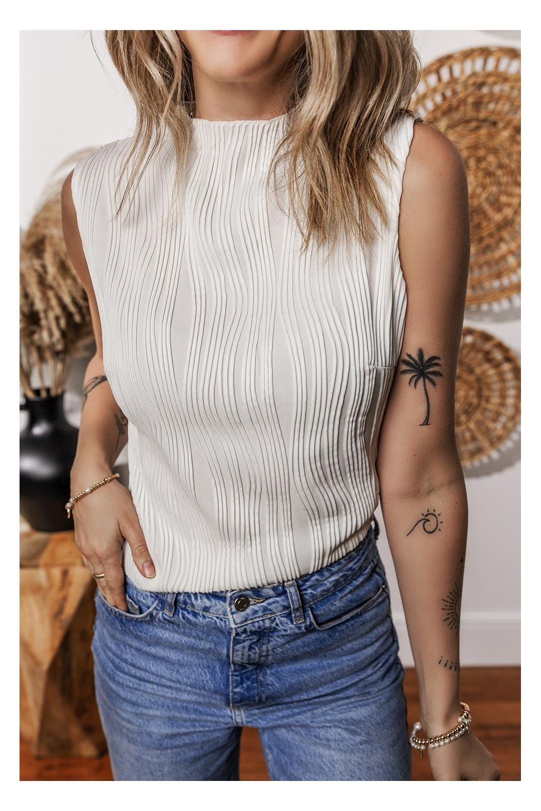 White Solid Color Wavy Textured Round Neck Tank Top by EVERYDAY THE LABEL