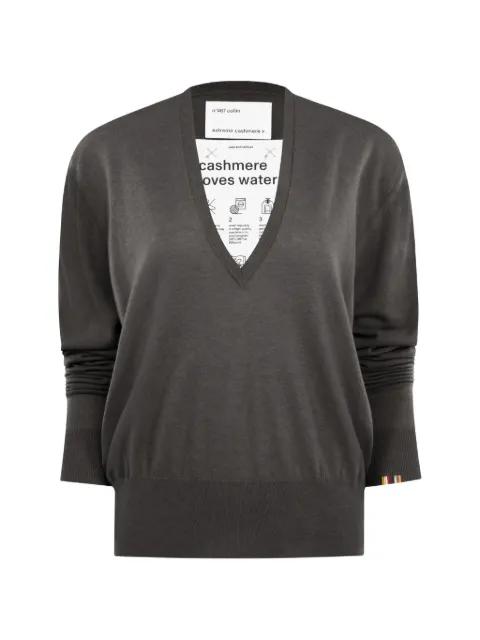 Collin V-neck sweater by EXTREME CASHMERE