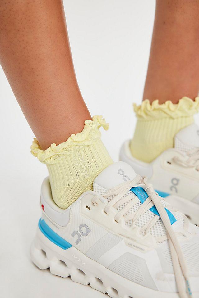 Movement Classic Ruffle Socks by F P MOVEMENT | F P MOVEMENT