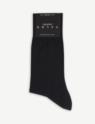 Airport knitted socks by FALKE