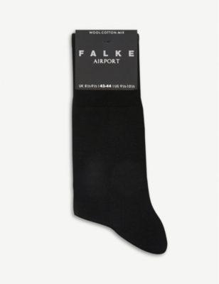 Airport wool-blend socks by FALKE