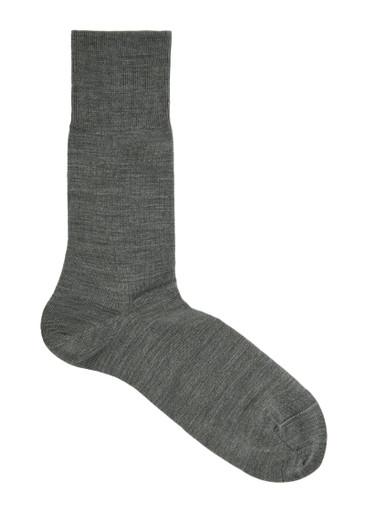 Airport wool-blend socks by FALKE