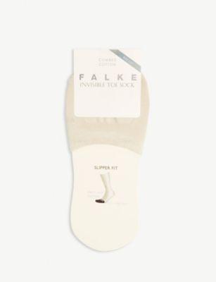 Invisible cotton-blend toe socks by FALKE