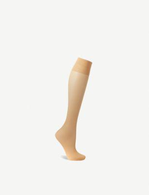 Matt Deluxe 20 denier knee-highs by FALKE