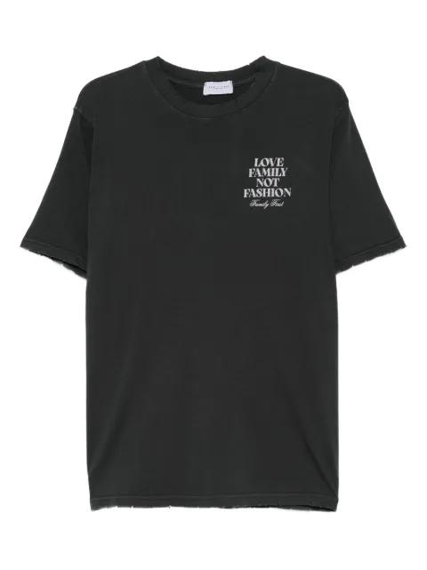 slogan-print T-shirt by FAMILY FIRST