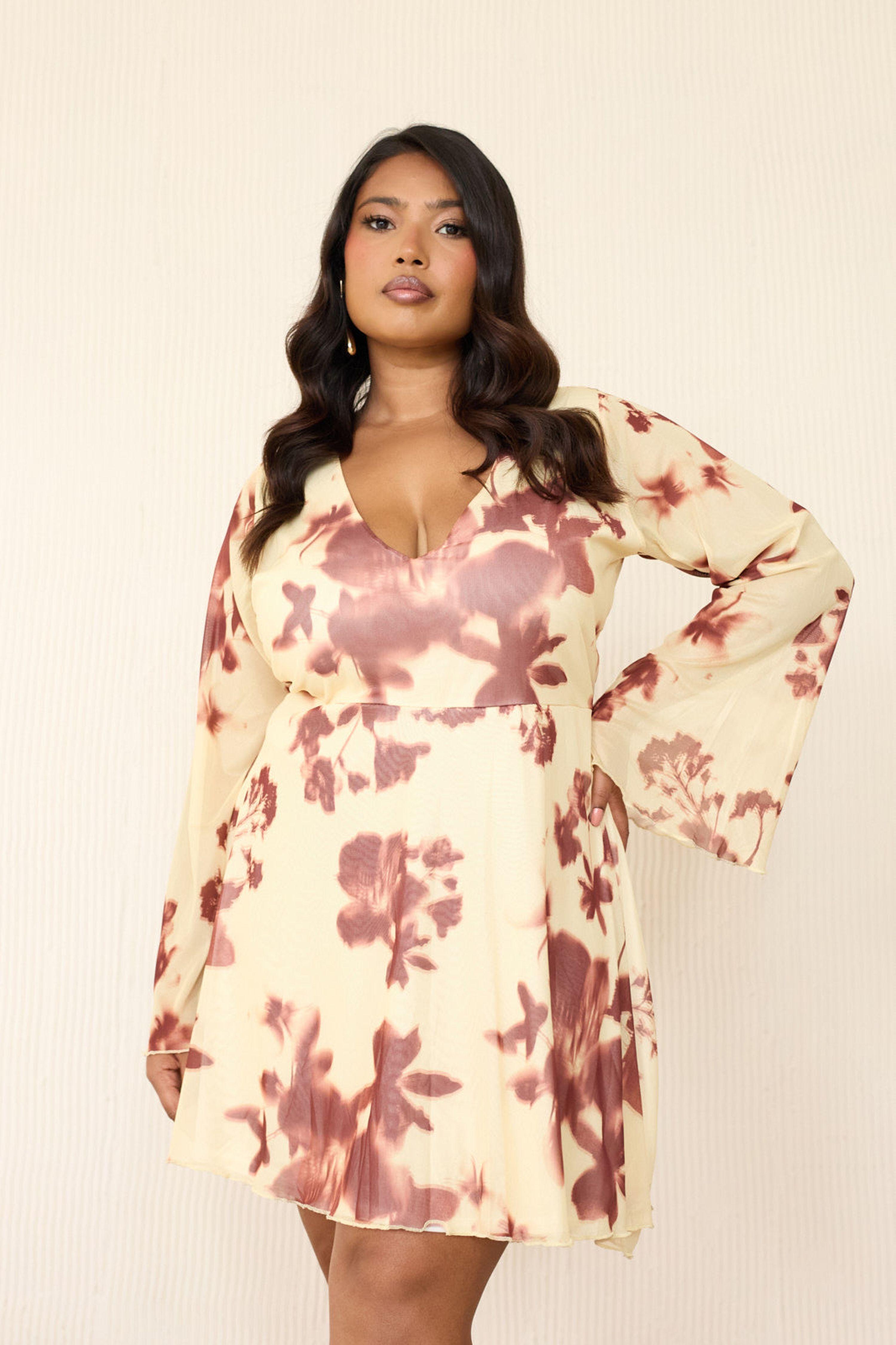 Curve Floral Print Flare Sleeve Butter Milk Mini Skater Dress by FASHION-SZN