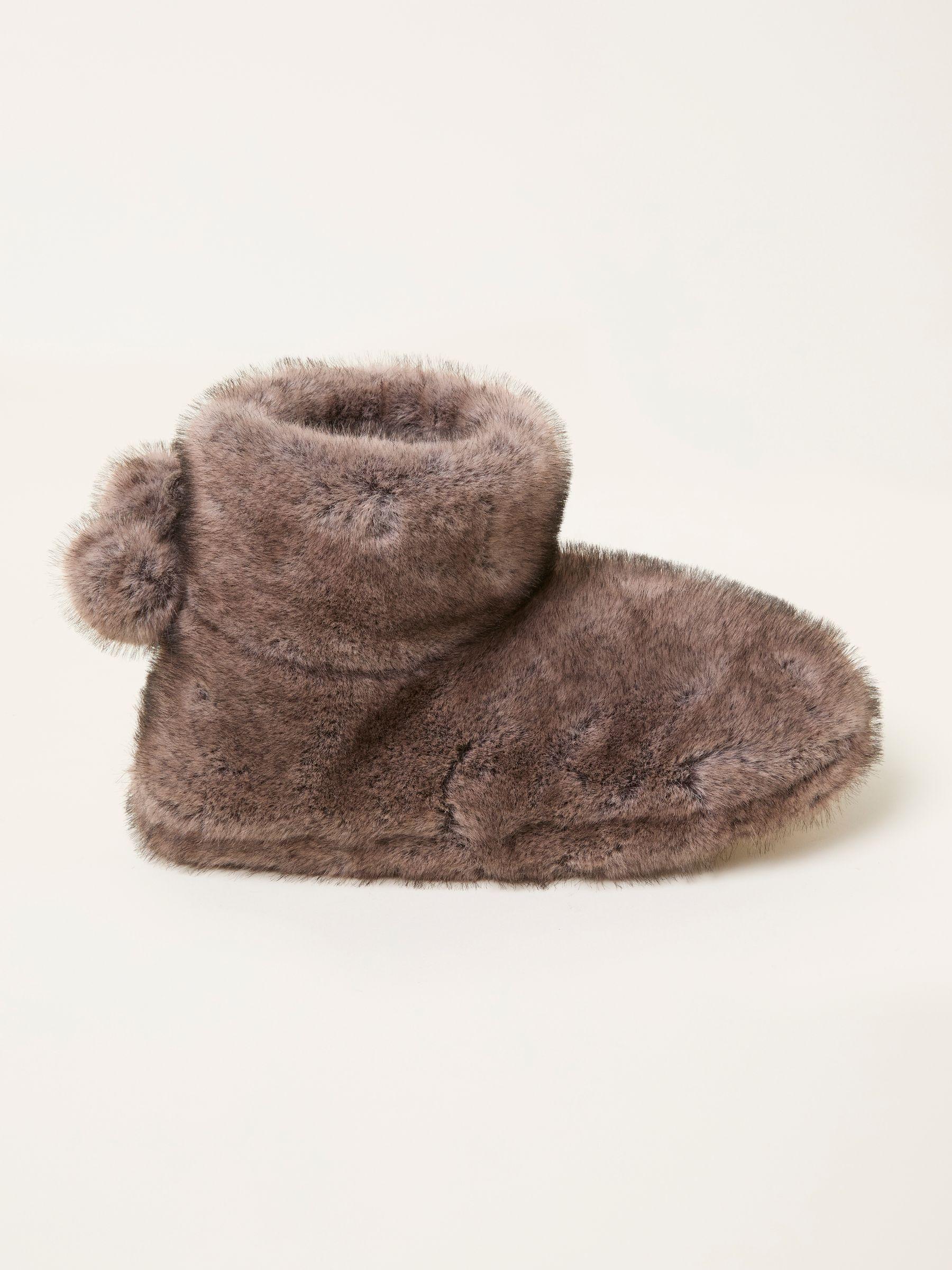Farah Natural Fur Boot by FAT FACE