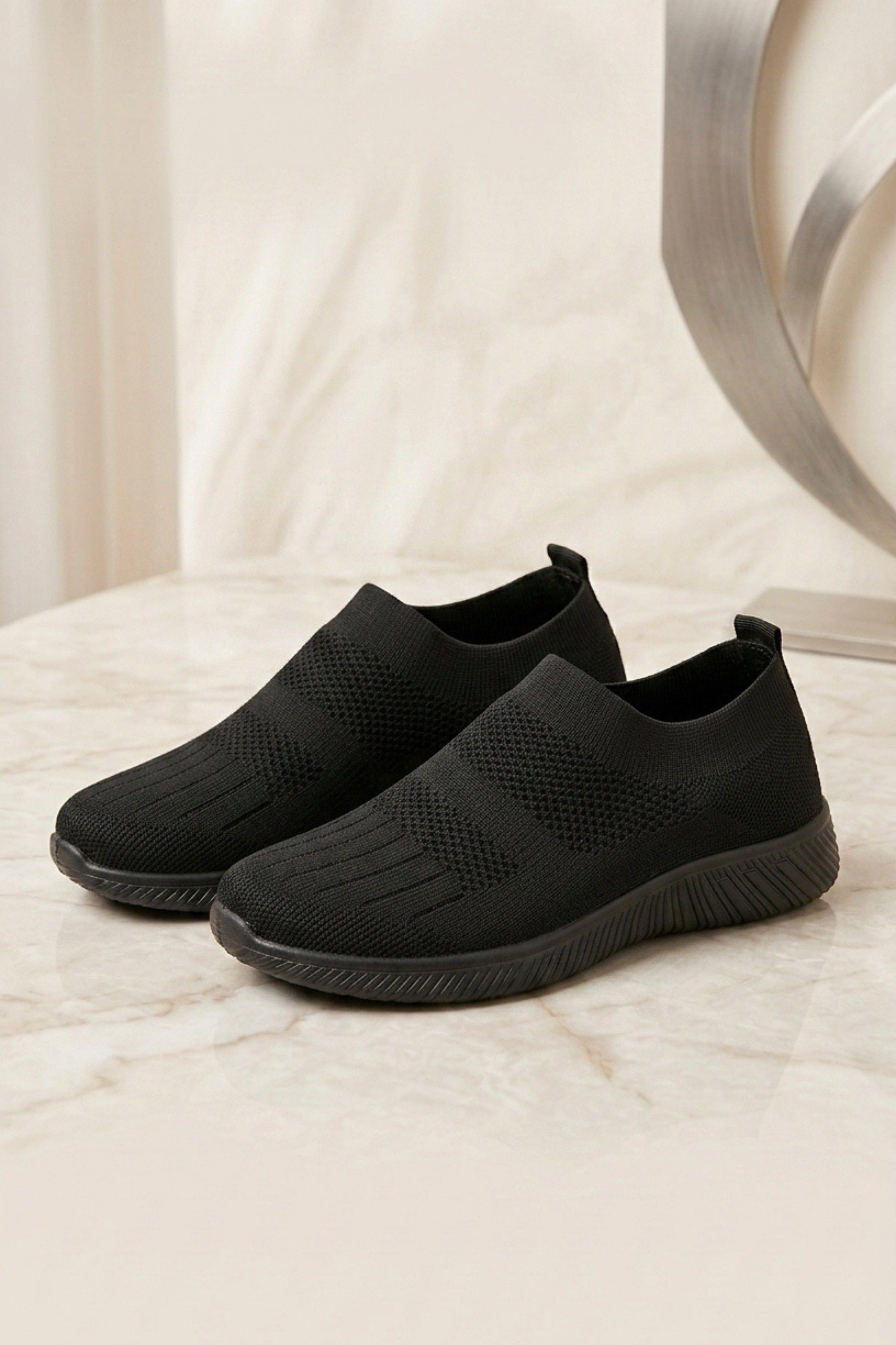 Knitted Lightweight Walking Shoes by FEMME LUXE